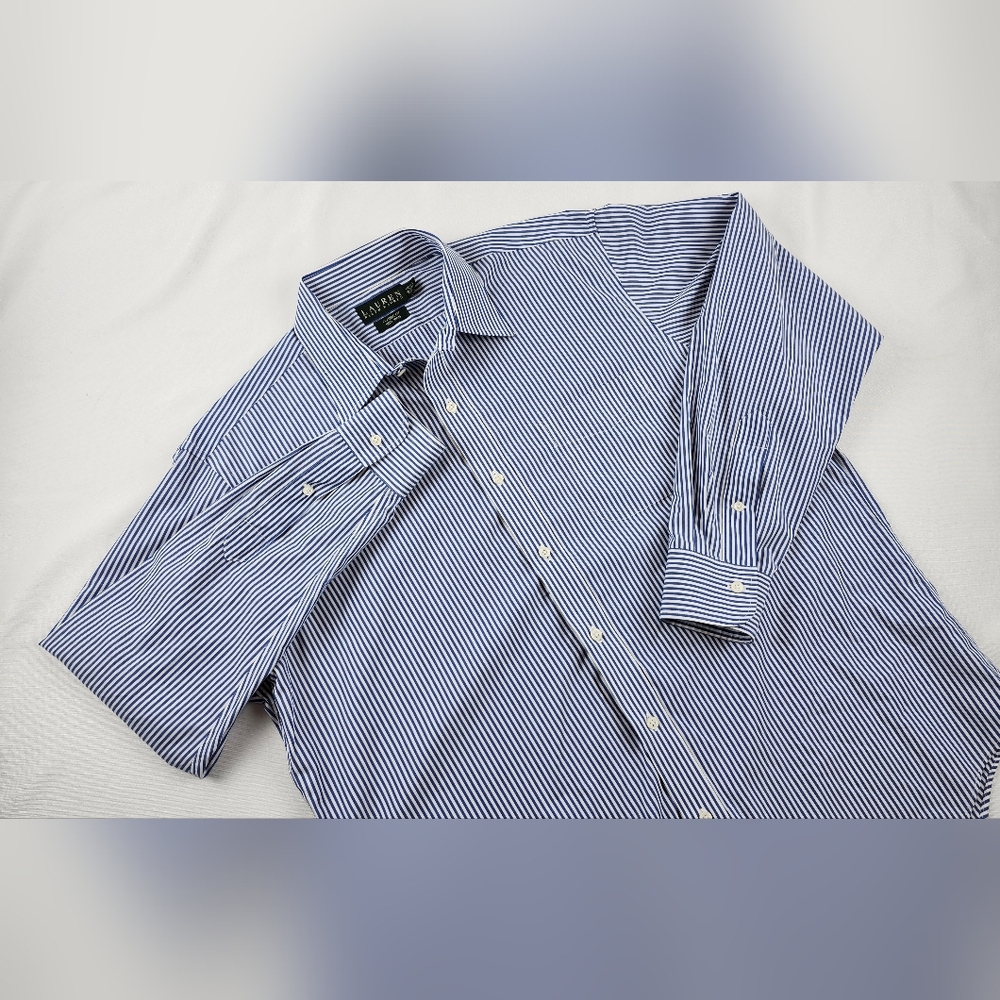 Lauren Green Tag Classic Fit Non Iron Long Sleeve Blue Pin Stripe Shirt 34/35